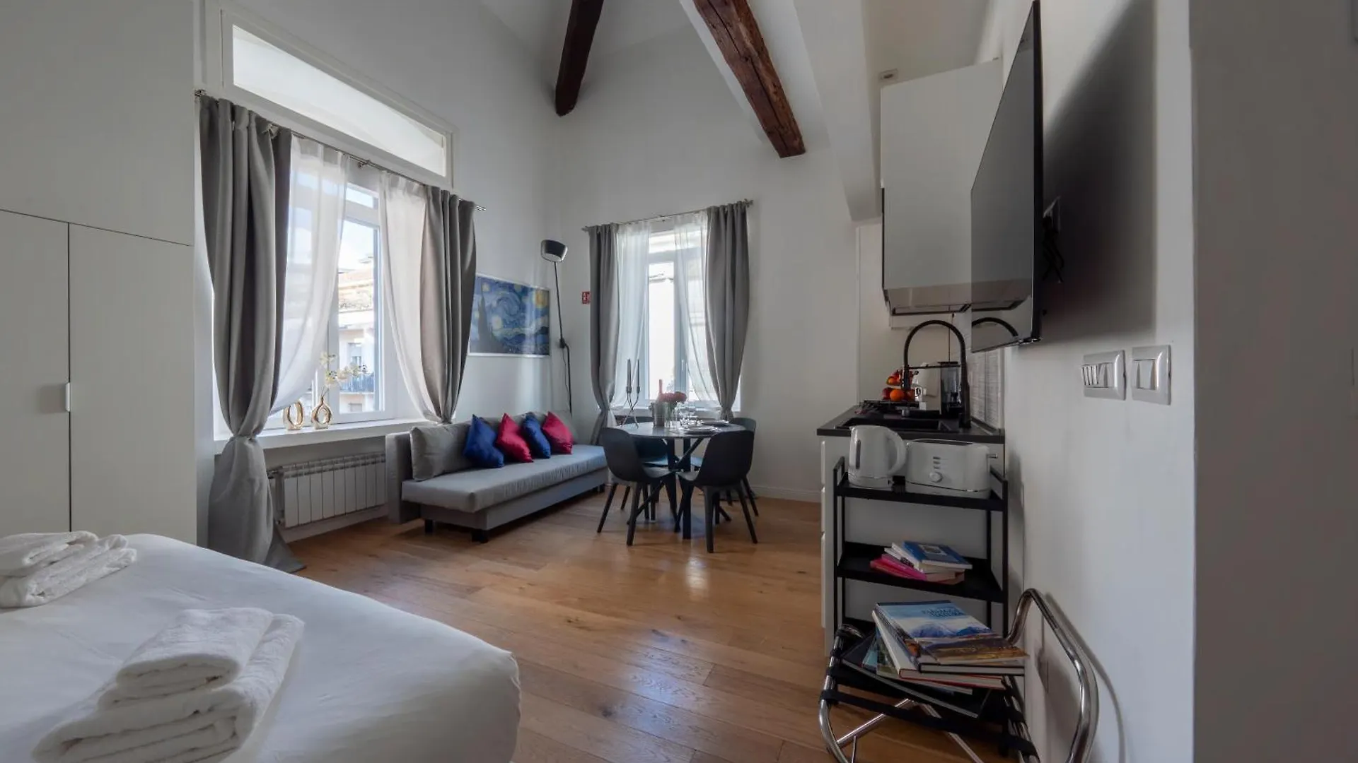 Luxury Loft In Milan City Center & Navigli - Doroteacity Apartment